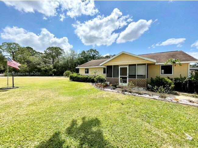 Photo - 203 Eleanor Blvd