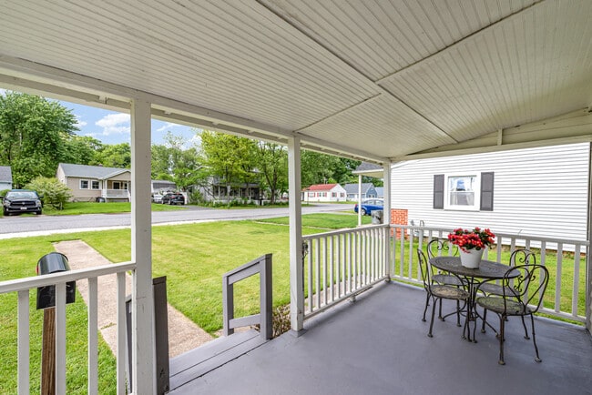 Photo - 59 Transverse Ave