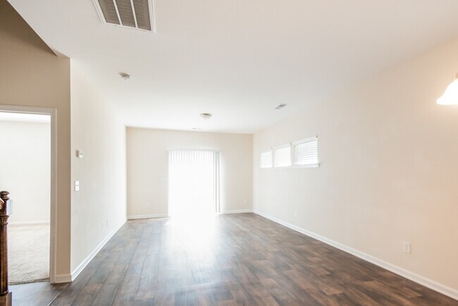 Photo - Beautiful Home!  Don't miss out, Apply tod...