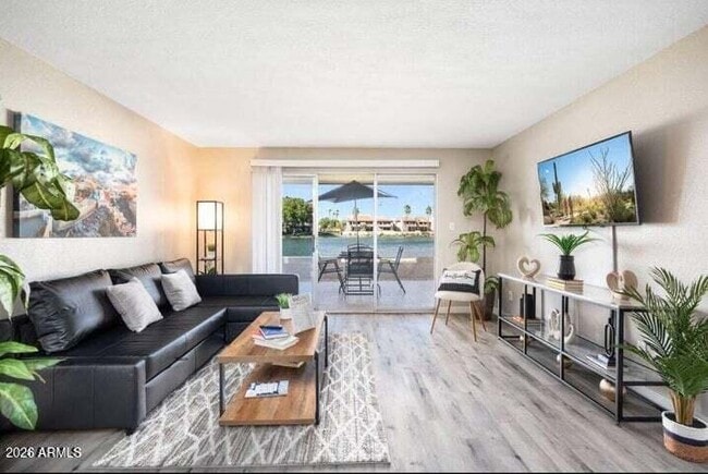 Photo - 11040 N 28th Dr Unidad 125