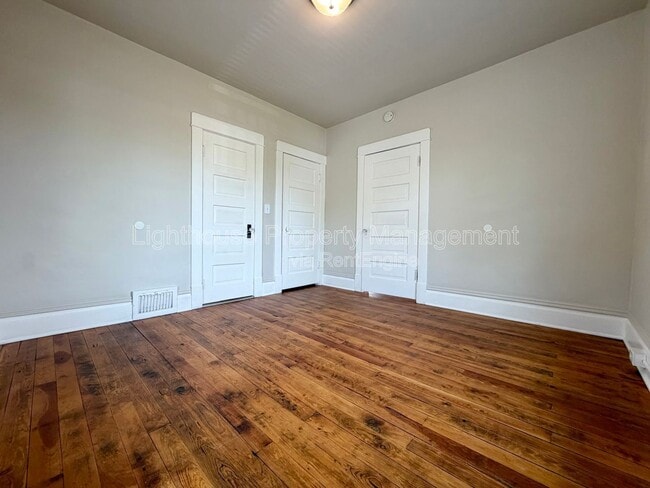 Photo - 1242 Davis Ave NW