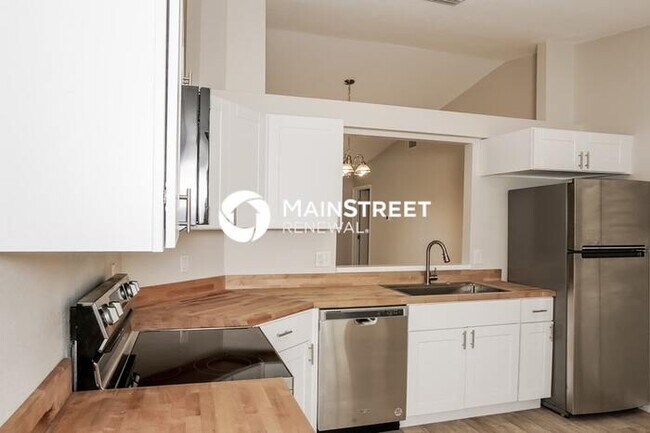 Photo - 3 Bedroom Pet-Friendly Home in PALM BAY, FL with Main Street Renewal
