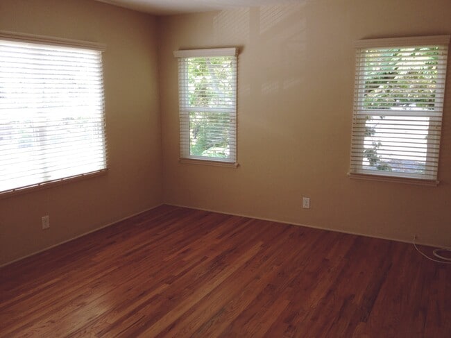Living room - 1753 Silver Lake Blvd Unit 1753