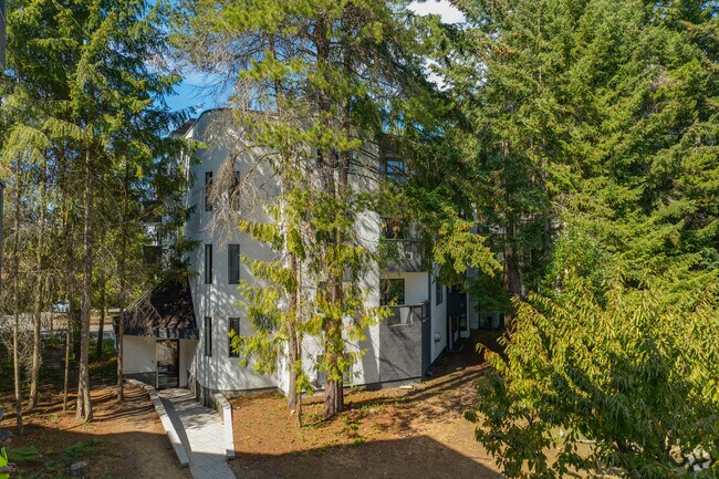 6599 Applecross Rd. - Woodgrove Pines Apartments