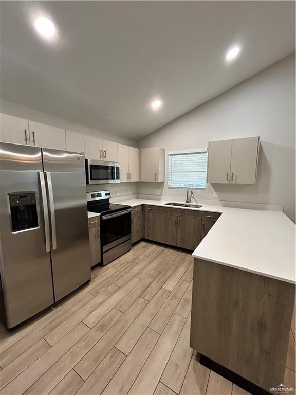 Photo - 13 Iris Ave Unit 3