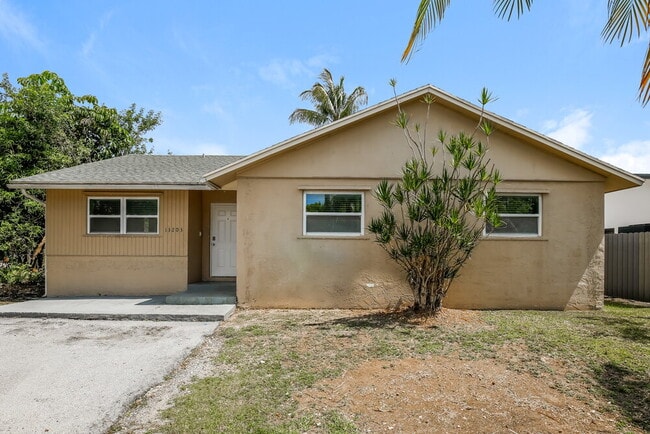 Building Photo - 13203 SW 276th Terrace