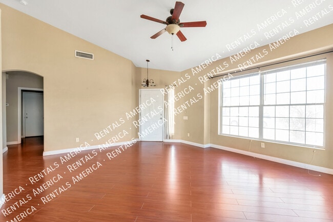 Photo - 7165 W Yarbough Dr