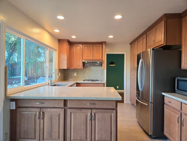 Photo - Spacious Tri-Level Home, 11.5kW Solar, 30kW Backup Batteries, Car Charger, A/C, Remodeled Inside ...