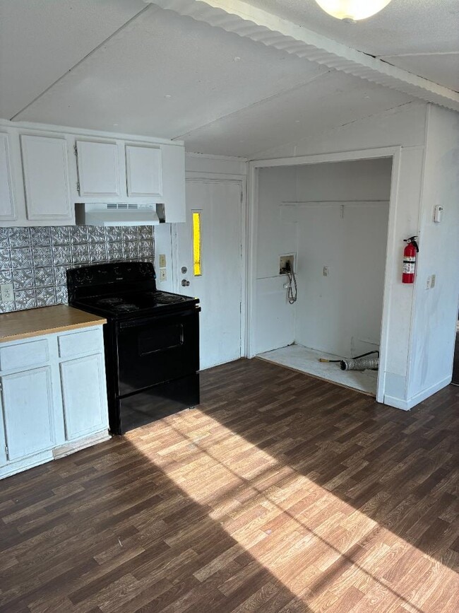 Photo - 2328 Sandy Ridge Dr