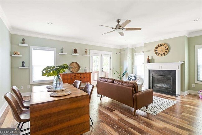 Photo - 1333 Oakview Rd