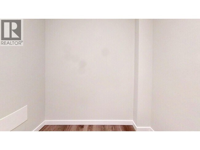 Photo - 3430 E Kent Avenue S