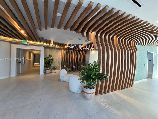 Photo - 700 NE 24th St Unit 3104