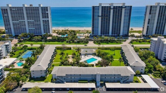 Building Photo - 2760 Banyan Rd Rental