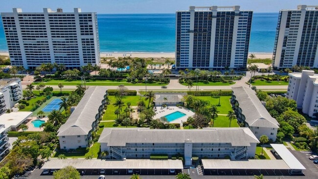 Building Photo - 2760 Banyan Rd Rental