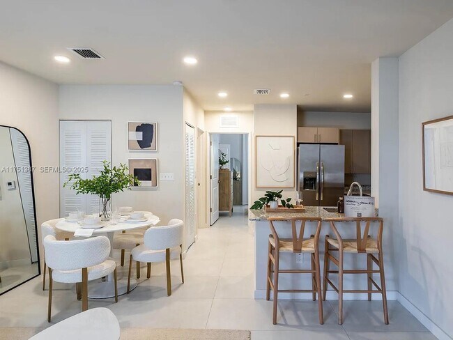 Photo - 618 NE 2nd St Unit 107