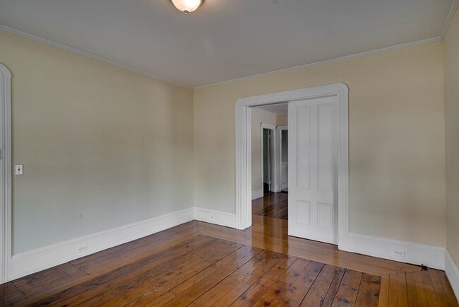 Photo - 2 Messervy St Unidad 1