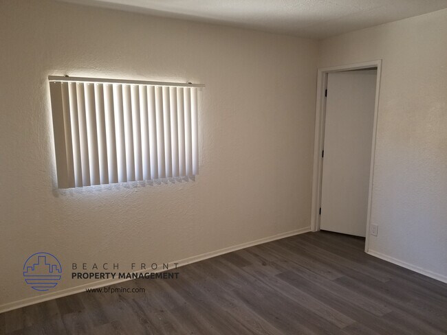 Photo - 2305 Lemon Ave.