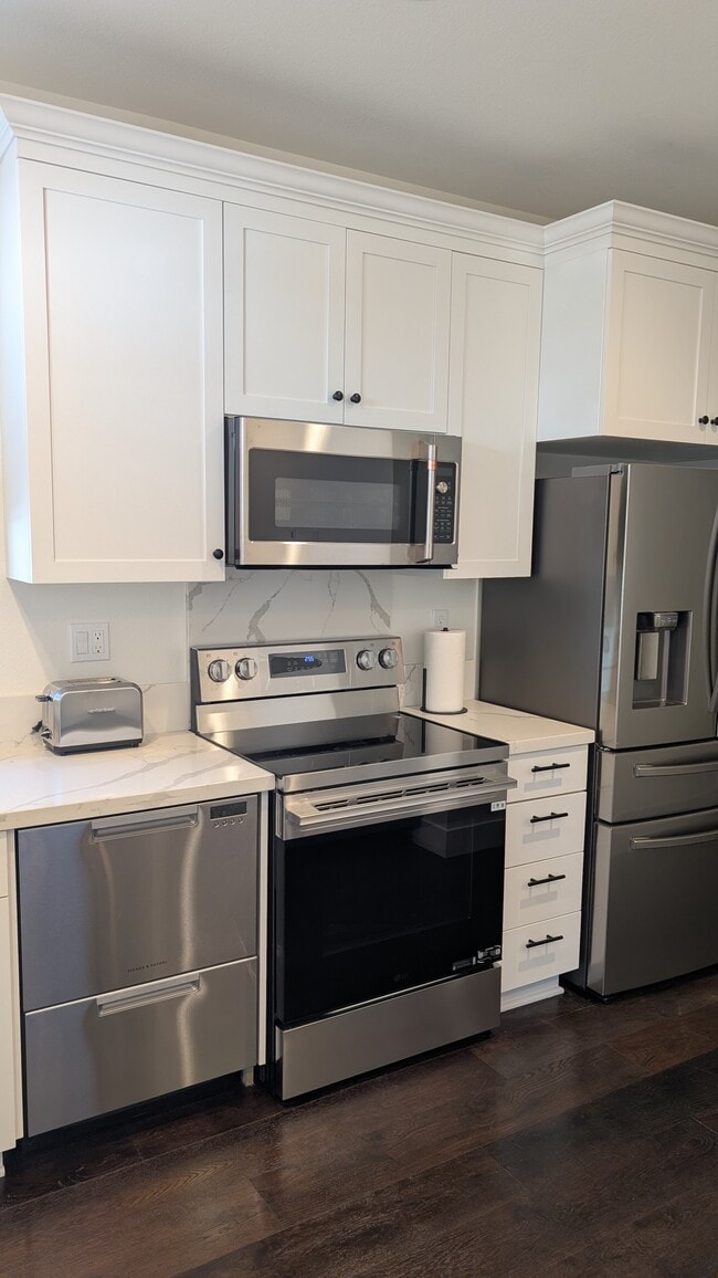 Photo - 1604 Winding Creek Way