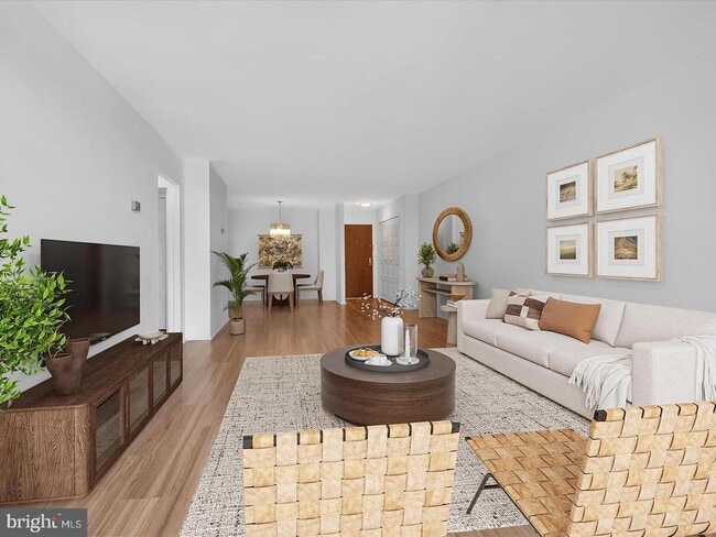 Photo - 1800 Old Meadow Rd Apartamento Unidad 1415