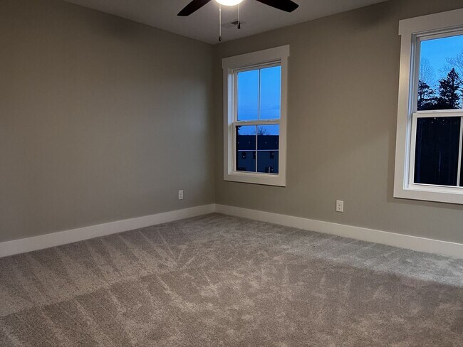 Photo - 129 Sunburst Villa Dr