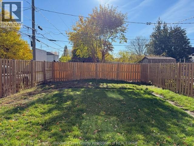 Photo - 941 Cataraqui St