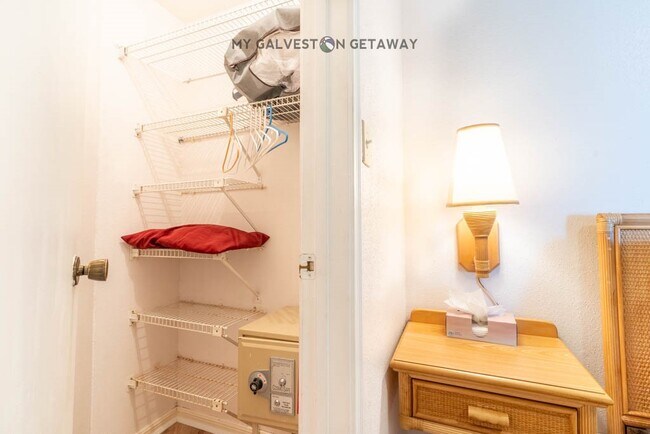 Photo - 6300 Seawall Blvd Unit 6105