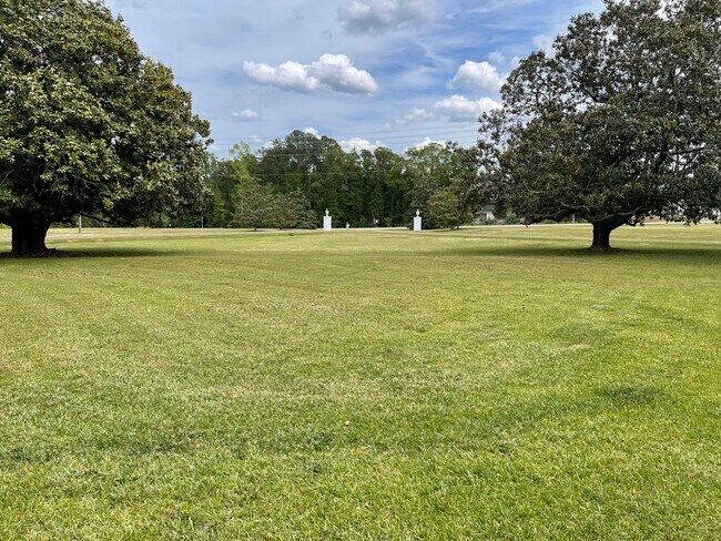 Photo - Stately Mansion on 17 Acres with Enormous ...