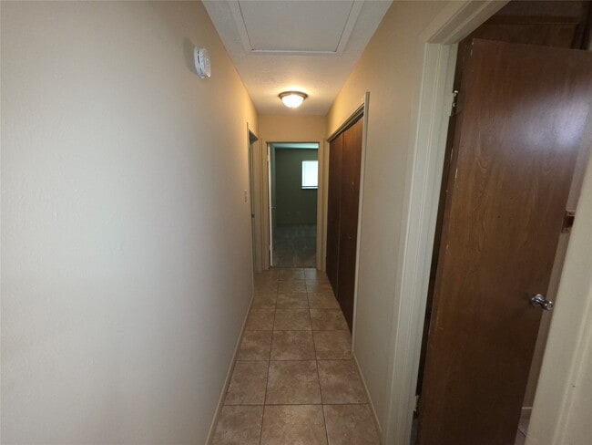 Photo - 1614 Hazelwood St