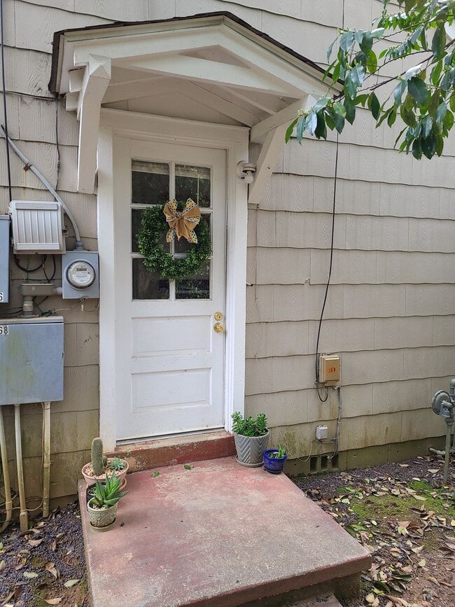 Photo - 168 Crawford St Unidad Crawford 168