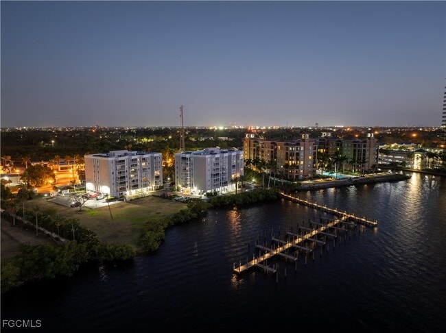 Building Photo - 2885 Palm Beach Blvd Unit 408