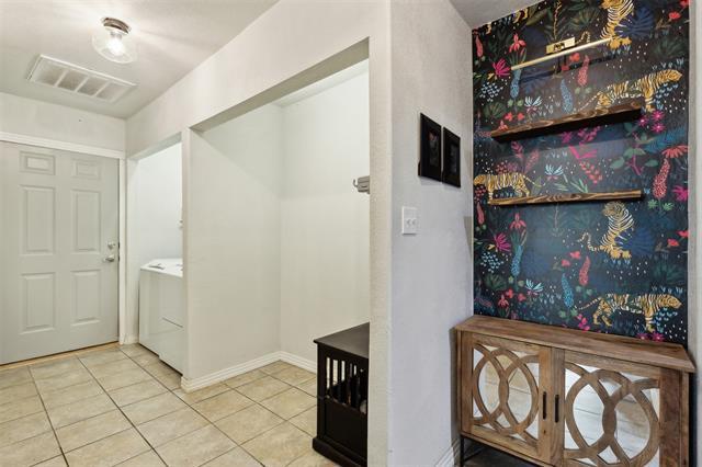 Photo - 4113 Valentine St