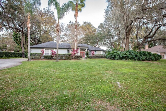 Photo - FOR RENT!!! STUNNING AND SPACIOUS 5 BEDROOM SINGLE FAMILY HOME...