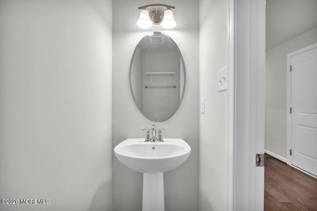 Photo - 411 Sammy St