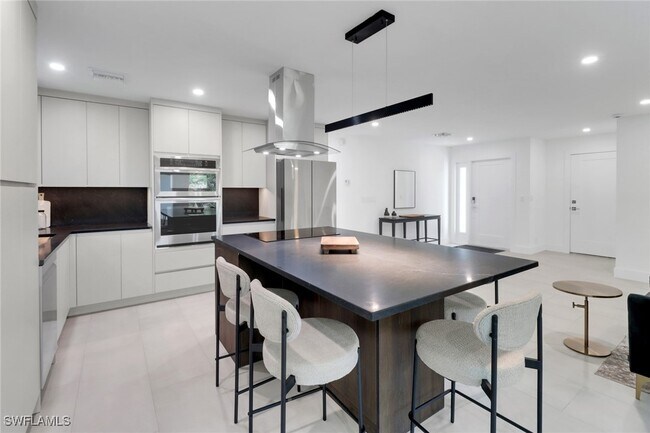 Photo - 272 Yorkshire Ct Unidad 11