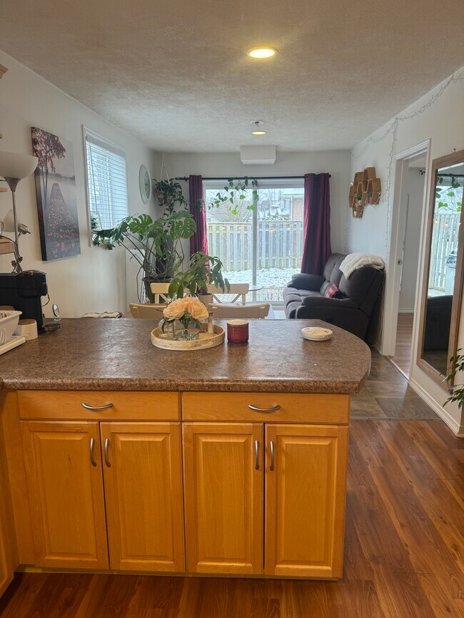 Photo - 18 O'connor Ln Unit B