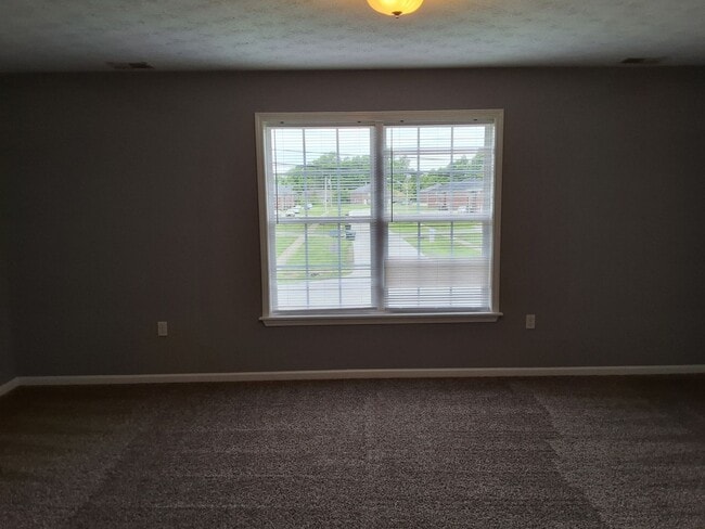 Photo - 110 Hurstfield Dr Unit D