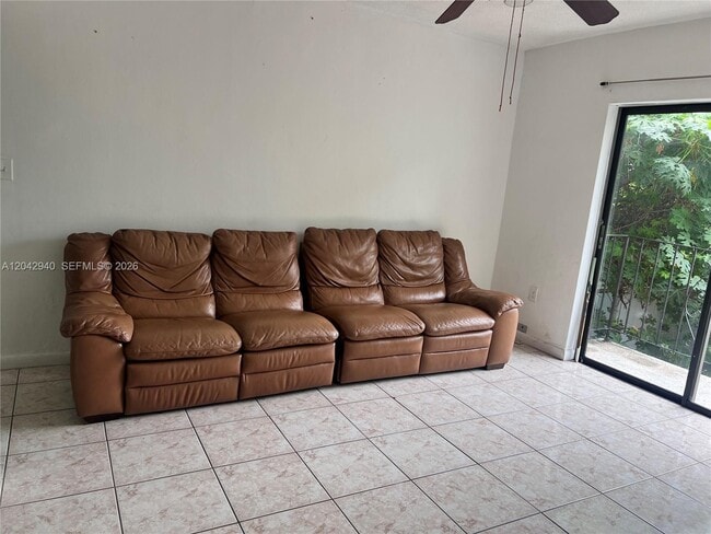 Photo - 608 SW 15th Ave Unidad 3