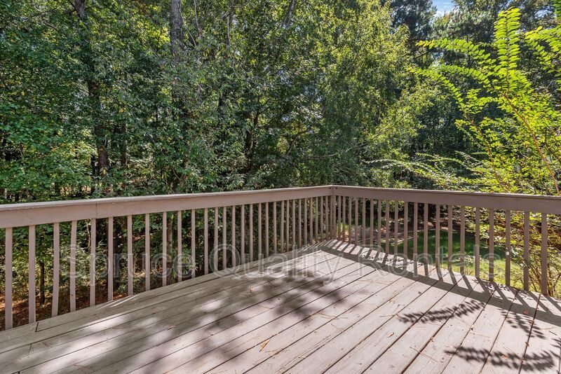 Photo - 110 Chestone Ct