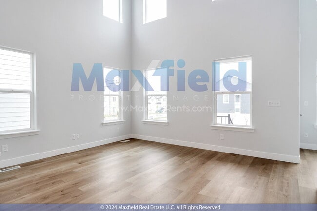 Photo - END UNIT - EV Ready - 3BD 2.5 BA 2GA