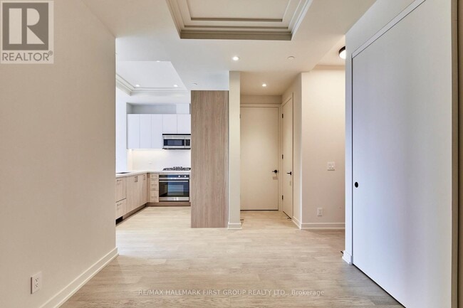 Photo - 123 Maurice Dr Unit 407
