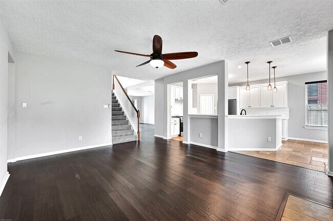 Photo - 10219 Sable Trail Ln