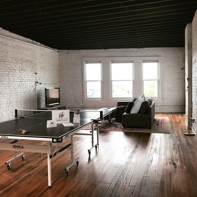 Building Photo - Historic Loft in Pike Star Building Unit J