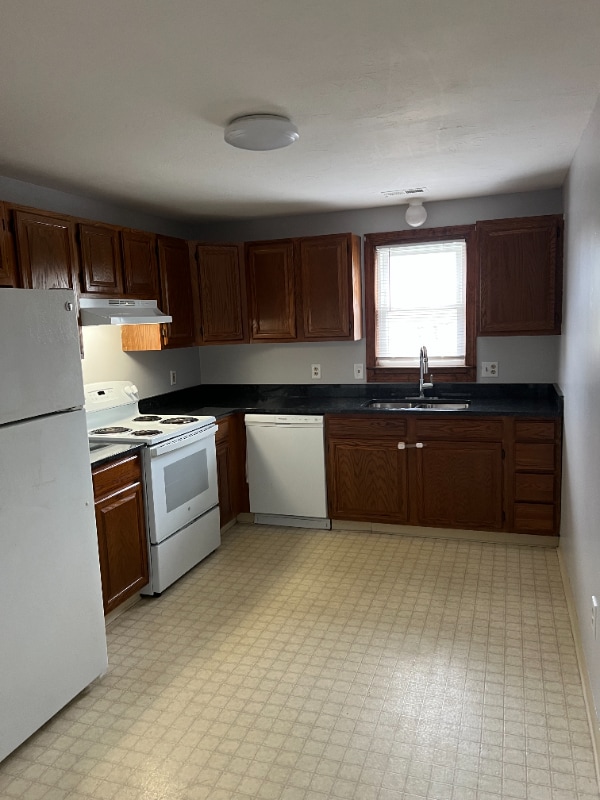 Photo - 12 S Main St Unidad G