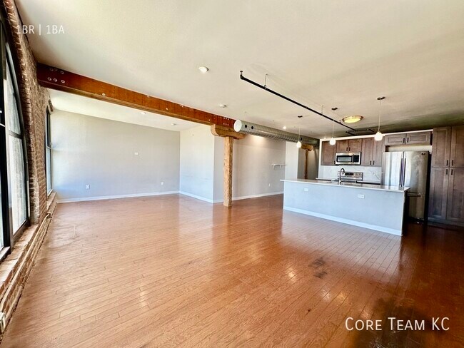 Photo - 1223 Union Ave Unit 403