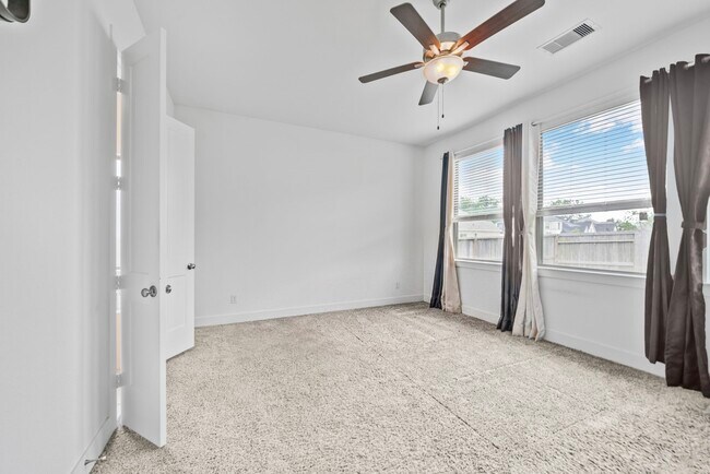 Photo - 10718 Blossom River Dr