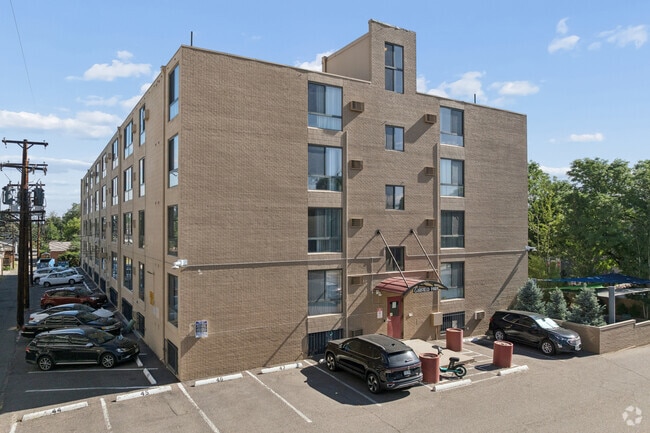 Alternate Building View - Garfield Park Apartments