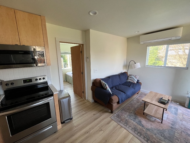 Photo - 632 S Rochester St