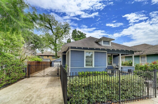 Photo - 2906 Houston Ave Casa