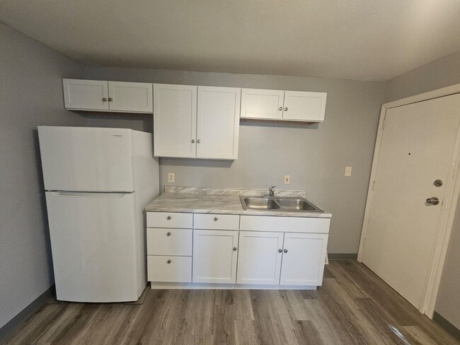 Photo - 3589 W 46th St Unit Front Lower