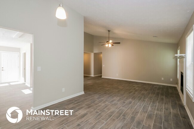 Photo - 65 Burdell Dr